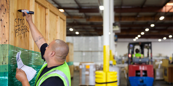 warehouse-writing-crate-is-left