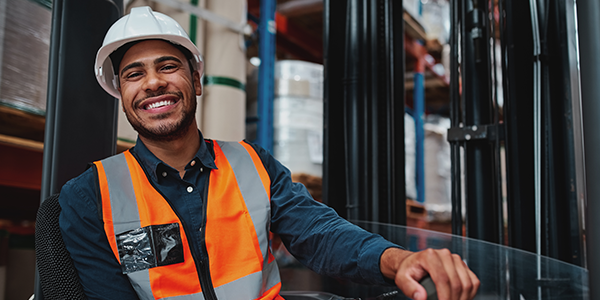 600×300 forklift driver